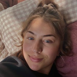 Meet your Posher, Brielle